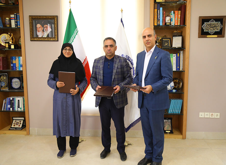 انعقادتفاهم نامه سه جانبه همکاری میان اتاق بازرگانی قزوین،اداره کل محیط زیست و دانشگاه جامع علمی کاربردی استان