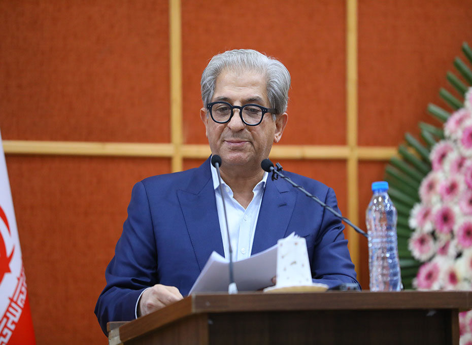 حضورشاخص اعضای هیات رئیسه وهیات نمایندگان اتاق  قزوین در جمع صادرکنندگان برتر استان  تصویر شماره-07
