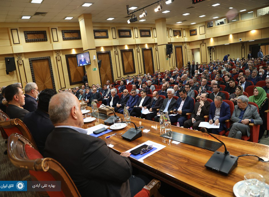 حضورویژه هیات رئیسه اتاق بازرگانی قزوین درنشست هیات نمایندگان اتاق ایران تصویر شماره-07