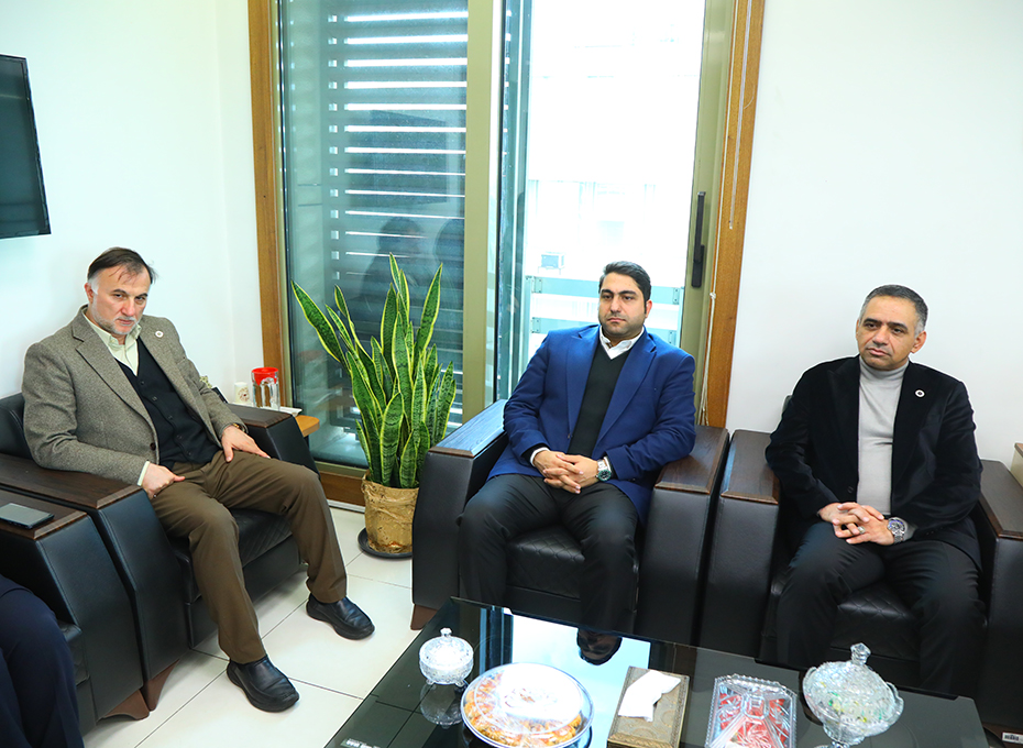 دیدار رئیس واعضای هیات نمایندگان اتاق بازرگانی قزوین با خانم دکترخمسه  مشاوروزیر جهادکشاورزی  تصویر شماره-02