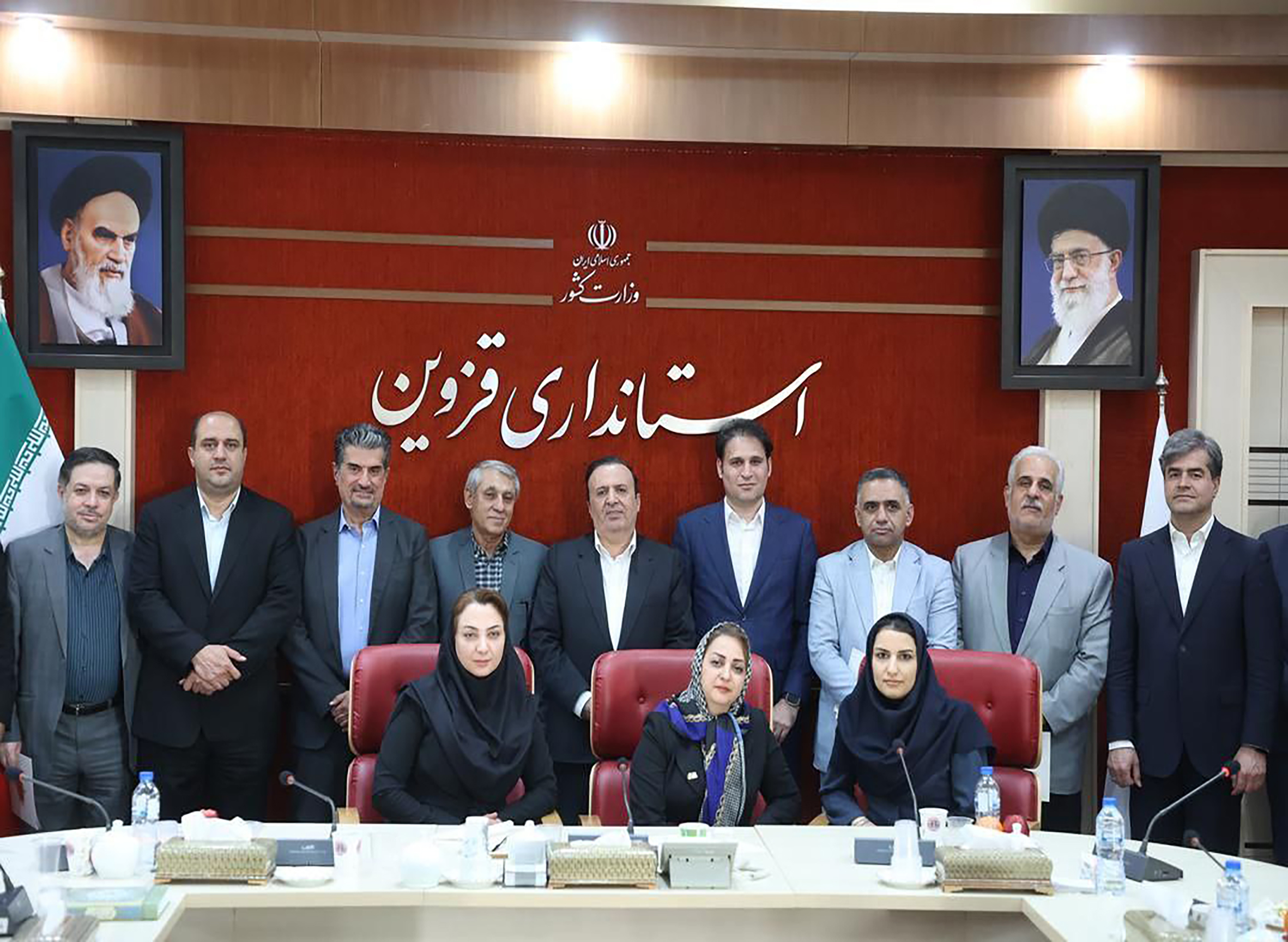 سه پیشنهادراهبردی رئیس اتاق بازرگانی قزوین درنشست هیات اندیشه ورز حوزه صنعت و معدن استان تصویر شماره-05