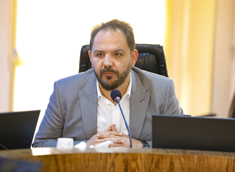 مهندس عبدیان در جلسه مشترک روسا و هیات رئیسه کارگروه اتاق های سه گانه استان خبرداد؛ ورود بخش خصوصی بامشارکت  اتاق‌های سه‌گانه برای  غلبه بربحران ناترازی انرژی دراستان   تصویر شماره-01