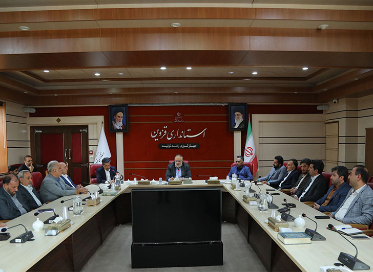 مهندس عبدیان رئیس اتاق بازرگانی،صنایع، معادن و کشاورزی قزوین:
تمامی سعی و کوشش ما در دور ششم فعالیت اتاق بازرگانی قزوین، تغییر وضعیت اقتصادی استان است
 تصویر شماره-02