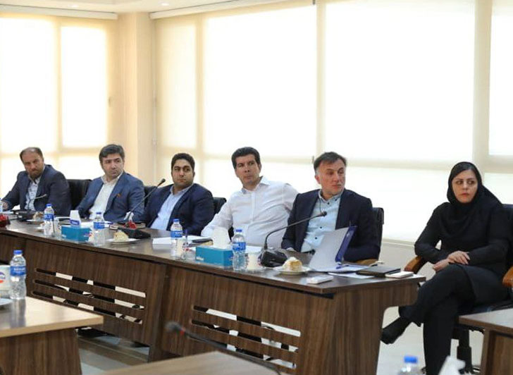 گام دوم هیات نمایندگان دورششم اتاق بازرگانی قزوین برای تعیین سیاستهای راهبردی پارلمان بخش خصوصی استان تصویر شماره-01