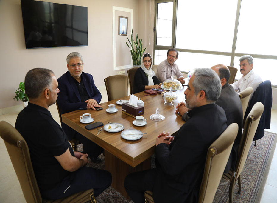 دیدار مدیرکل زندان‌های استان  با رئیس اتاق بازرگانی قزوین تصویر شماره-02